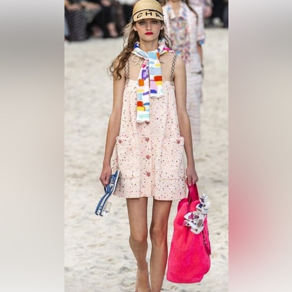 🦄Rare CHANEL Hot Pink Terry Cloth Faux Sherpa Fur Cocoa Beach Abstract Interior - Picture 14 of 16